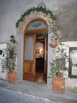 Michelangeli - Private Parking B&B 2*