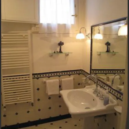 B&B Michelangeli - Private Parking