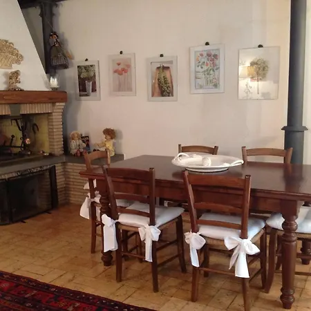 Michelangeli - Private Parking B&B 오르비에토