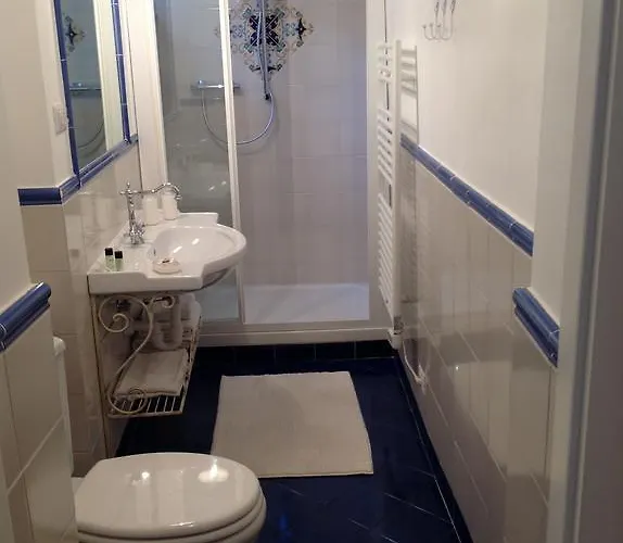 Michelangeli - Private Parking 3* أورفييتو